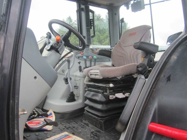 VALTRA N113 HITECH 5 - 2015 - Image 9